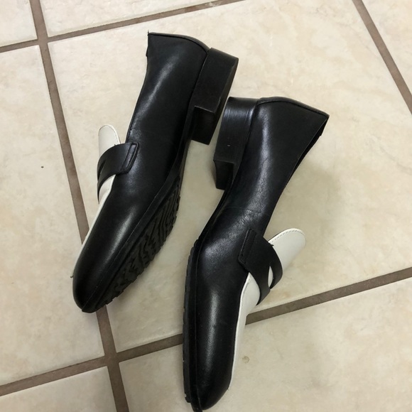 William Rast Flat Shoes - Picture 2 of 6